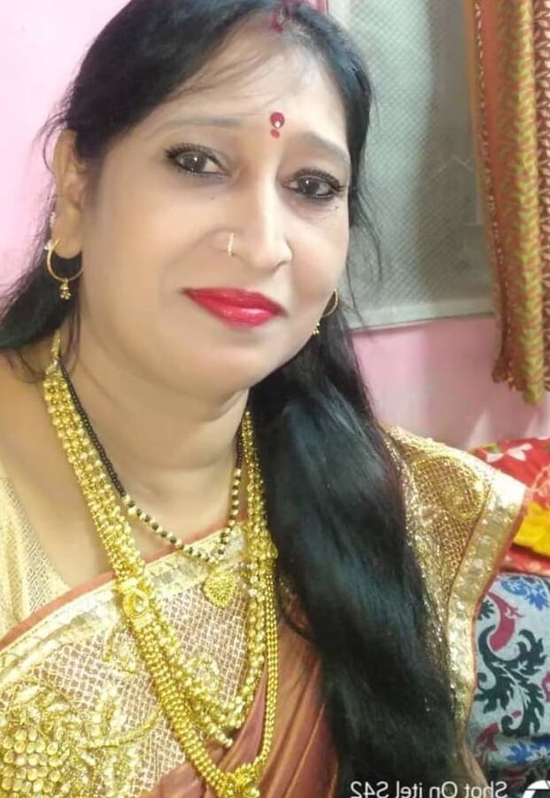 Pakistani stepmom