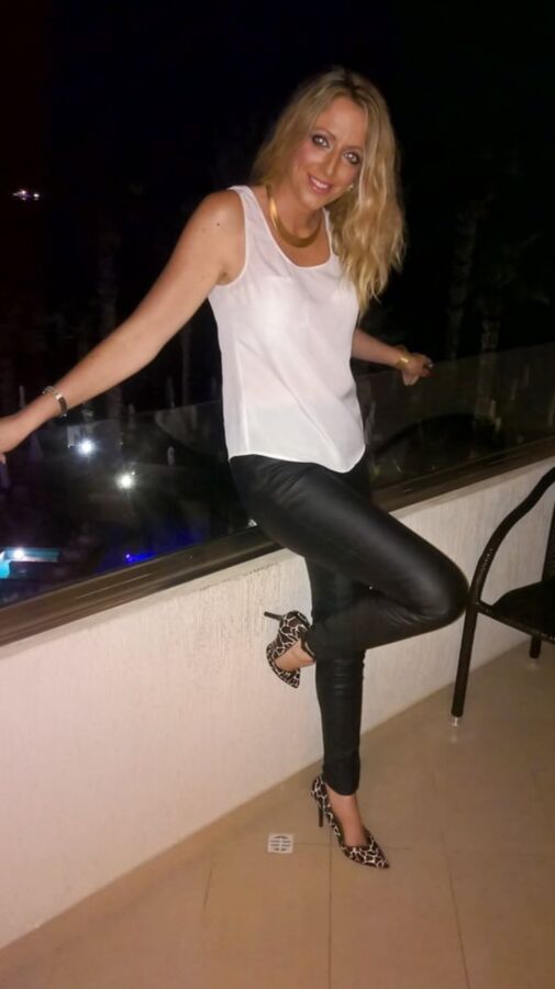 sexy leather babe