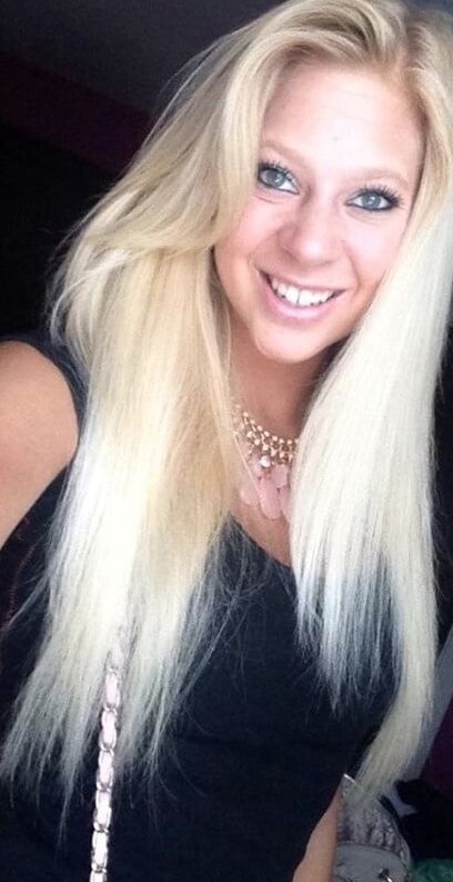 How Would You Fuck This Hot Dental Assistant? Comment