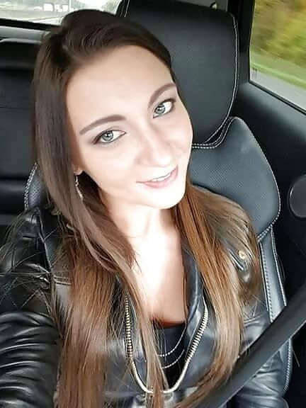 LADIES ARE VERY SEXY AND FUCK A LOT IN LEATHER