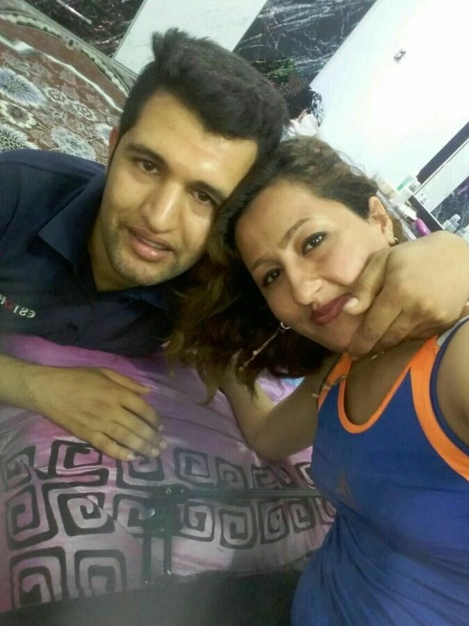 Hot Persian Iranian Couple