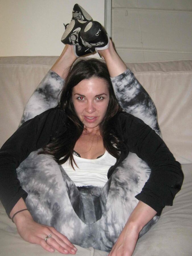 brune suck exposed