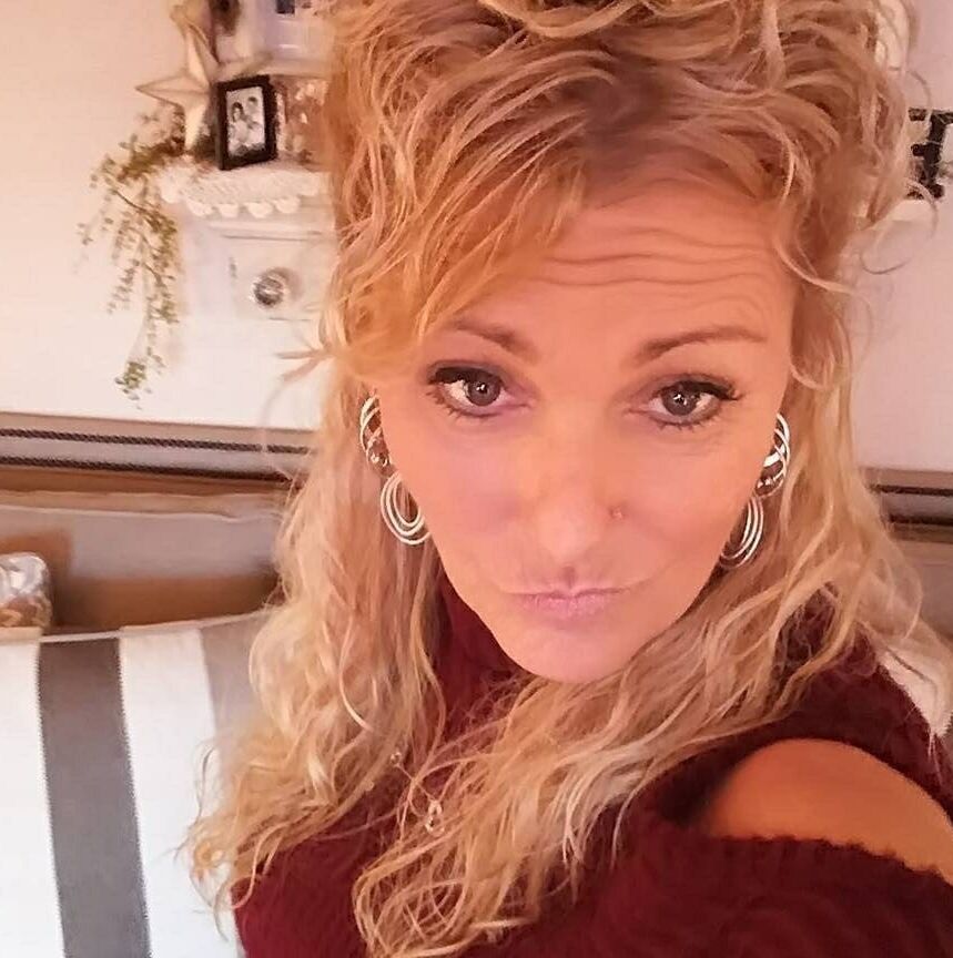 Blonde MILF From Delaware