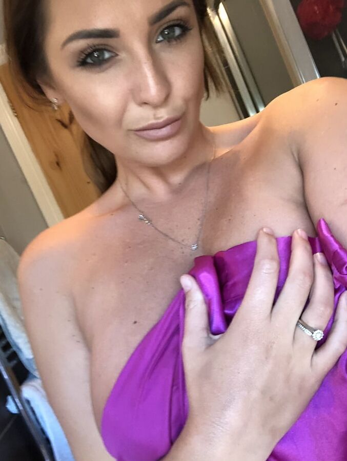 Pretty milf