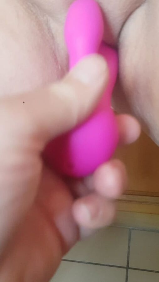 Girlfriend dildo play