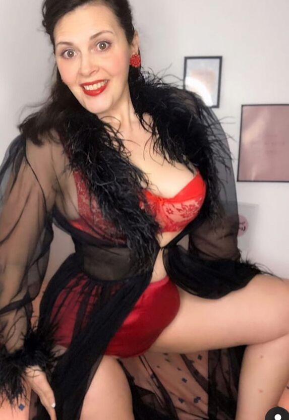Miss Betty Vintage lingery non nude