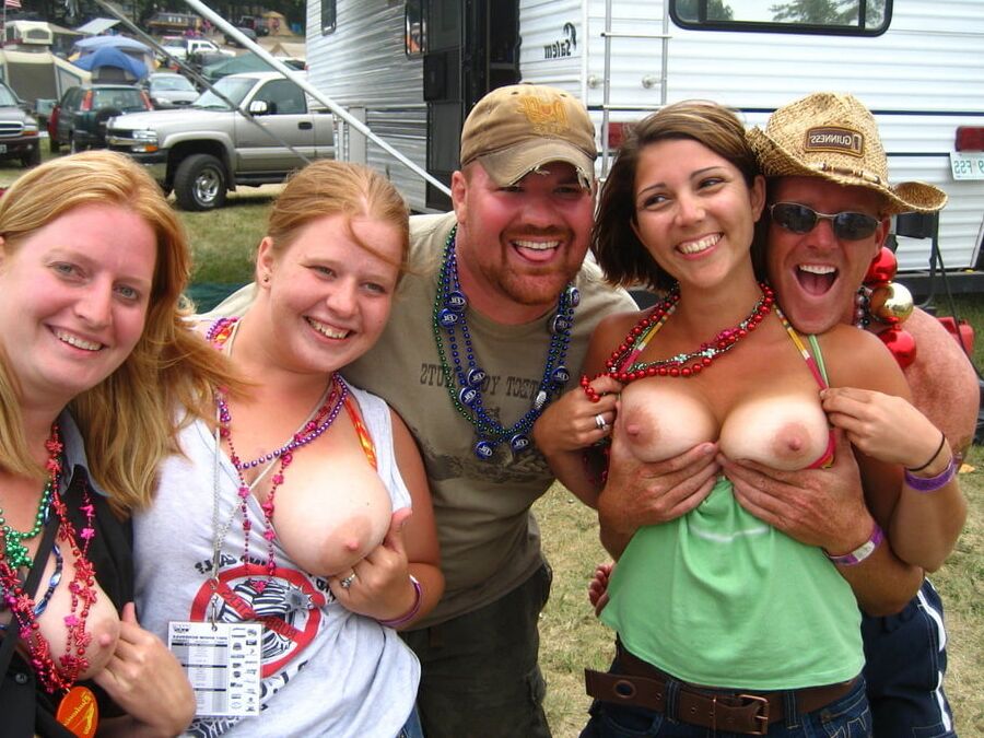 Show me your tits .