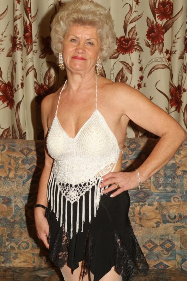 HSC just hot older ladies