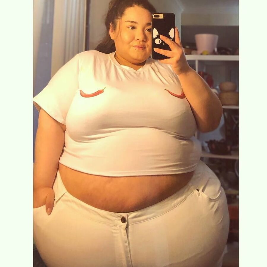 More BBW-selfies