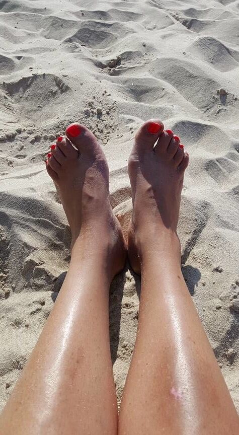 livefeet