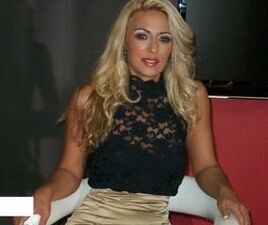 Famous Wife - Jazella Moore