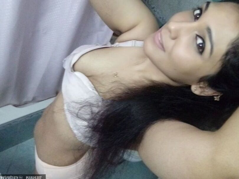 Set Tamil Telugu Mallu Hindi Kannada Indian Leak Desi Vids+