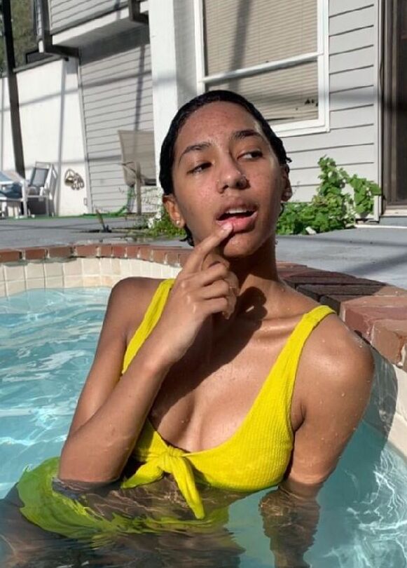 Mix ebony slut