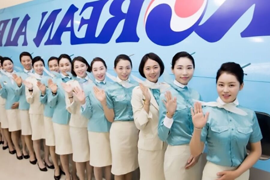 Korean air hostesses