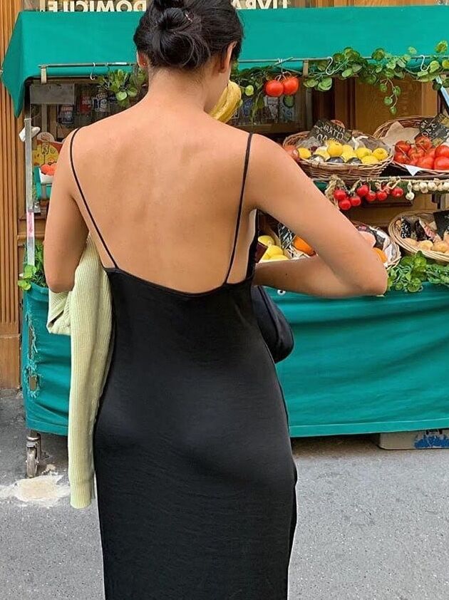 Backless Dresses