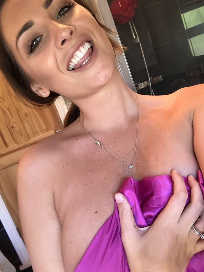 Pretty milf
