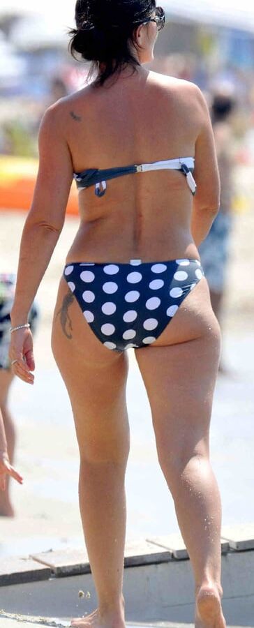 Davina McCall, just her arse, bum