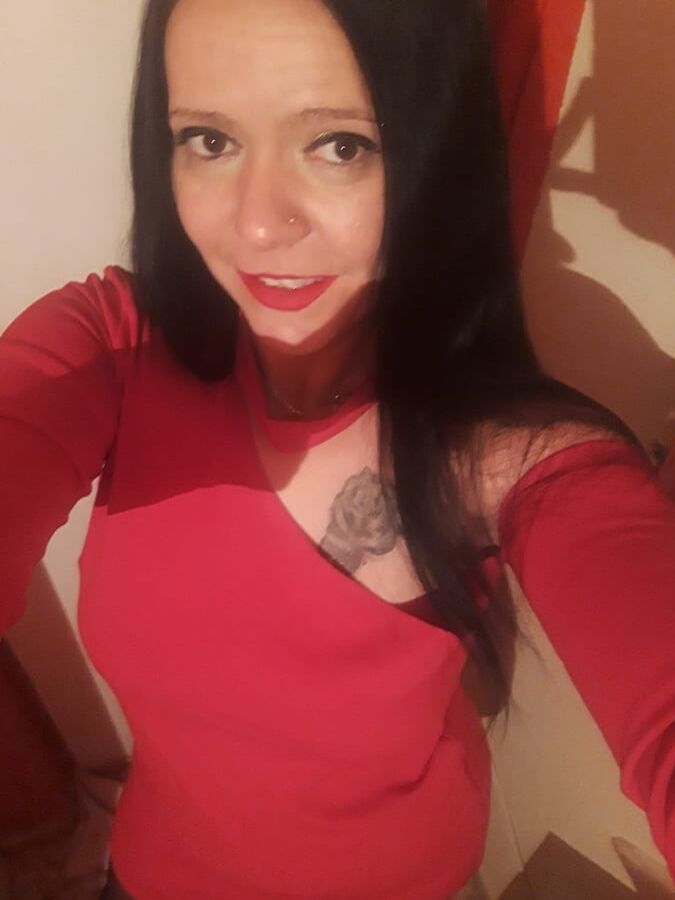 Greek Milf