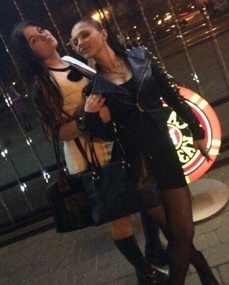 Who would you fuck? % brunette