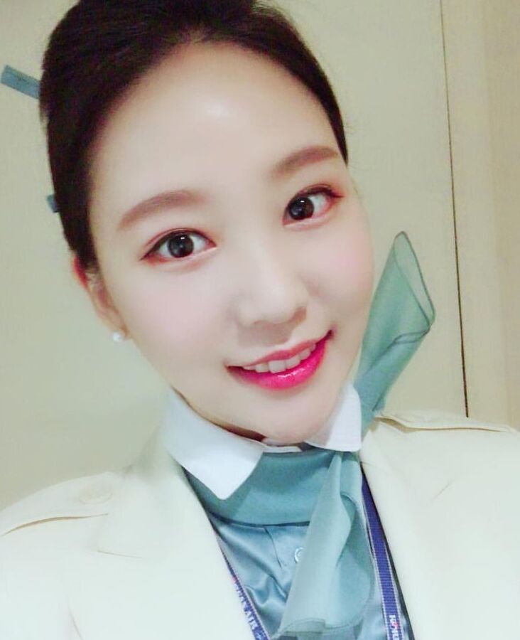 Korean air hostesses