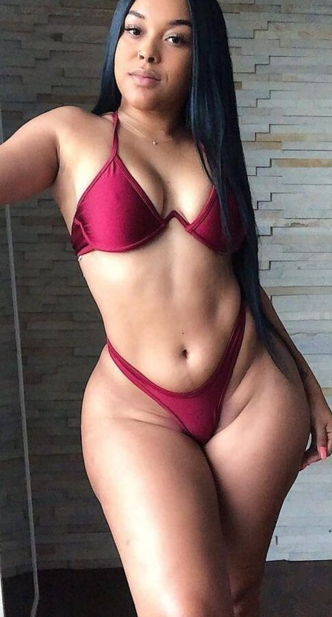 curvy ladies