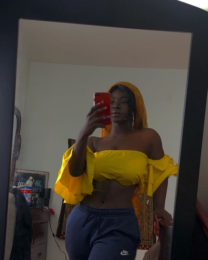 Curvy Black Babe Hogoe
