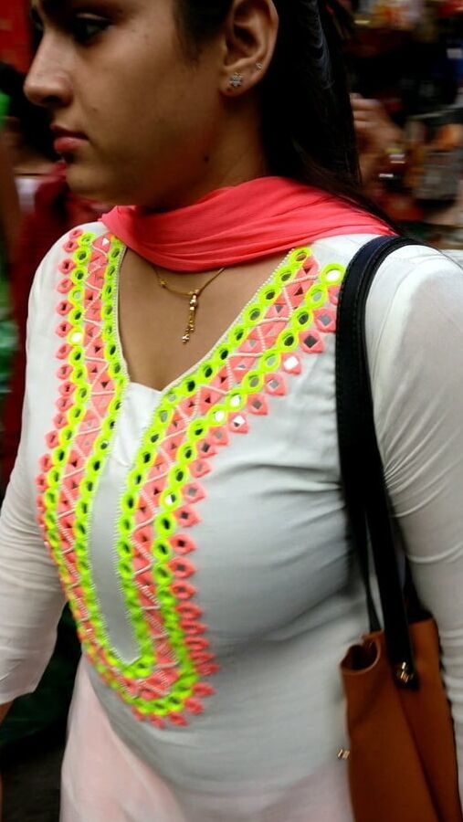 Indian desi big boobs on road