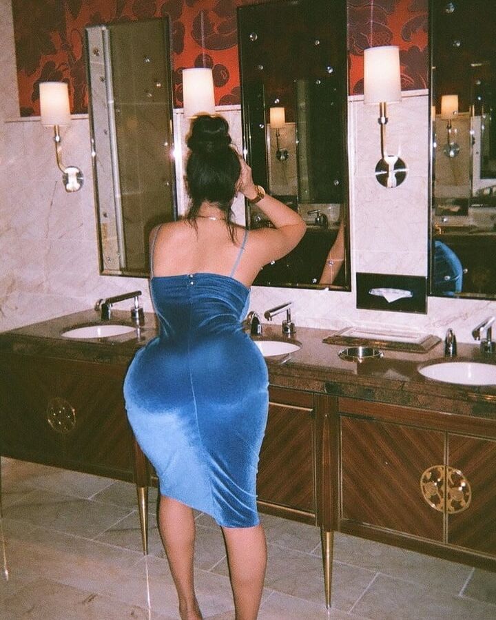 Sexy Busty Arab Loves Fucking