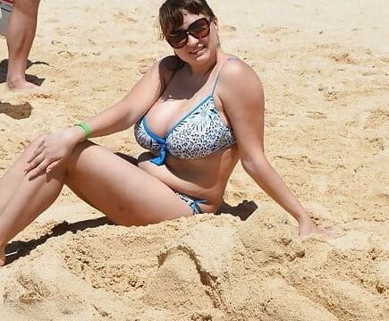 Nice MILF with big tits