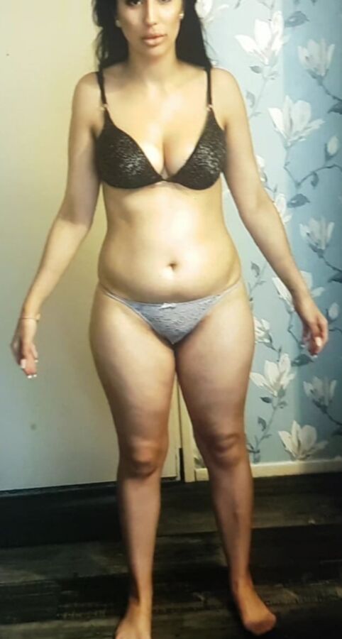Maroccan girl stolen nude,s