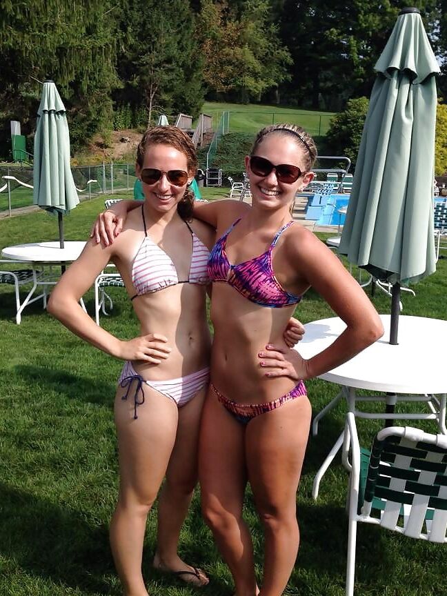 Bikini Girls.