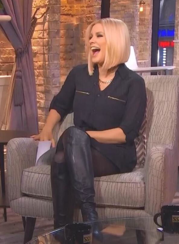 Female Celebrity Boots &amp; Leather - Carrie Keegan