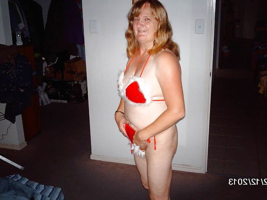 SEXY MILF SUE