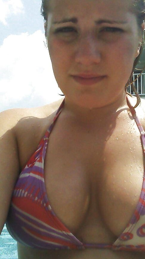Bikini Girls.