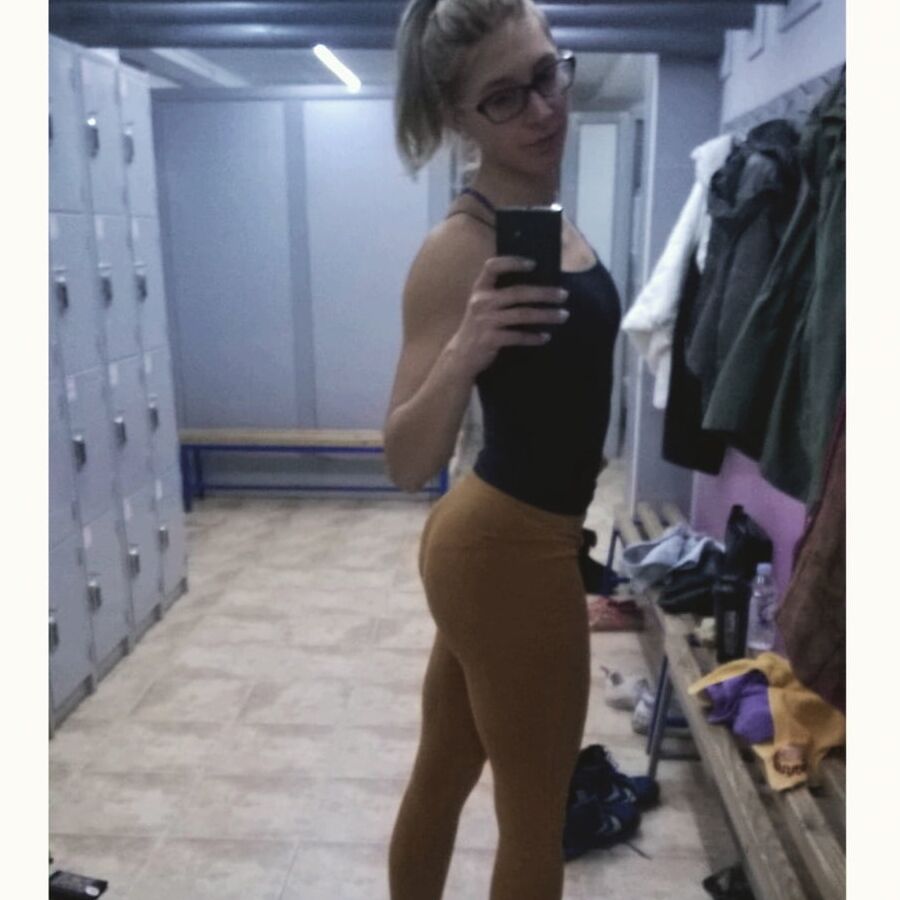 Serbian beautiful hot blonde skinny fitnes girl Jelena Simic