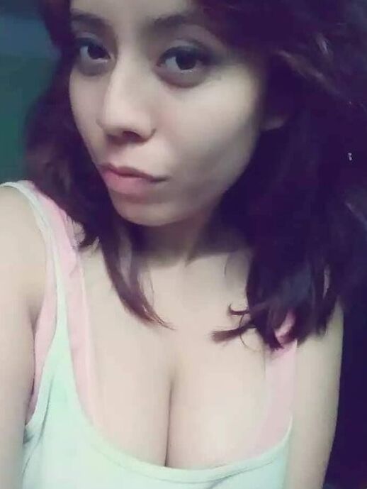 Sri Lankan babe