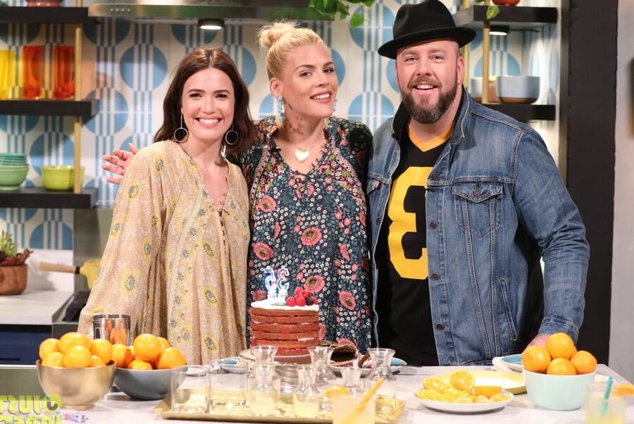 Mandy Moore - Busy Tonight ( Apr )