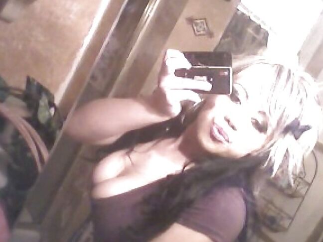 Thick Slutty Latina MILF: Angelina Castro