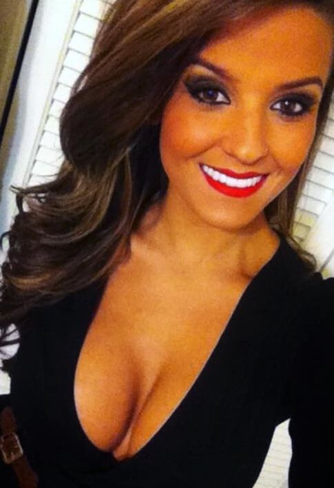 Laura For Cum Tributes