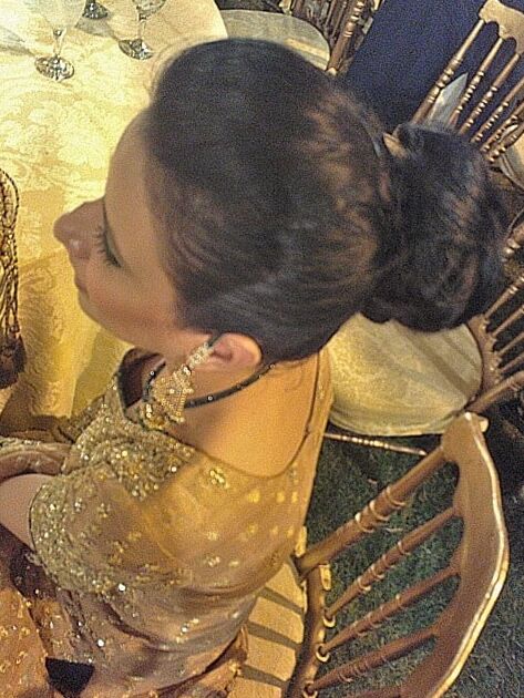 Desi Indian Paki Cleavage Part