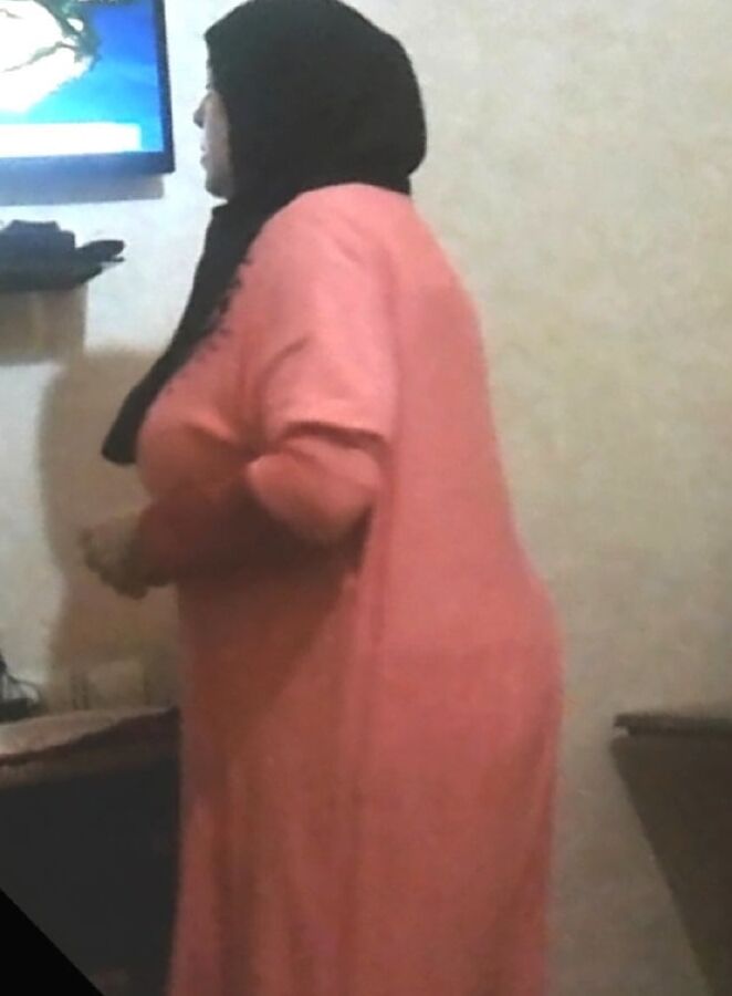 BRA OF WHORE MATURE FEMALE Y WHORE