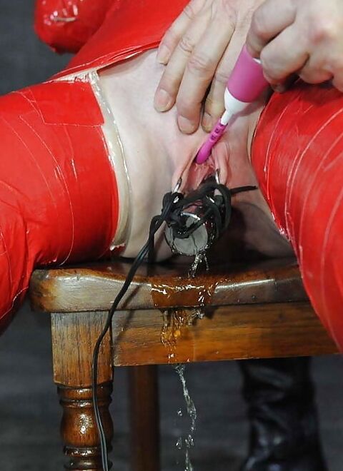 Women &amp; BDSM
