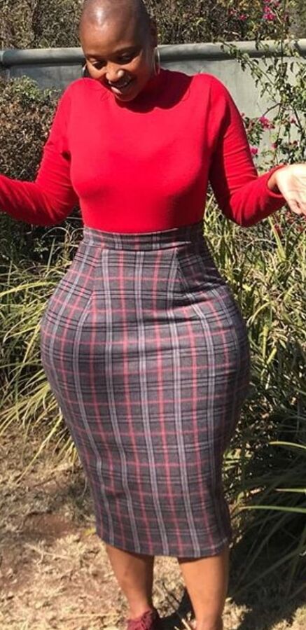 African milf bigbooty pear bbw