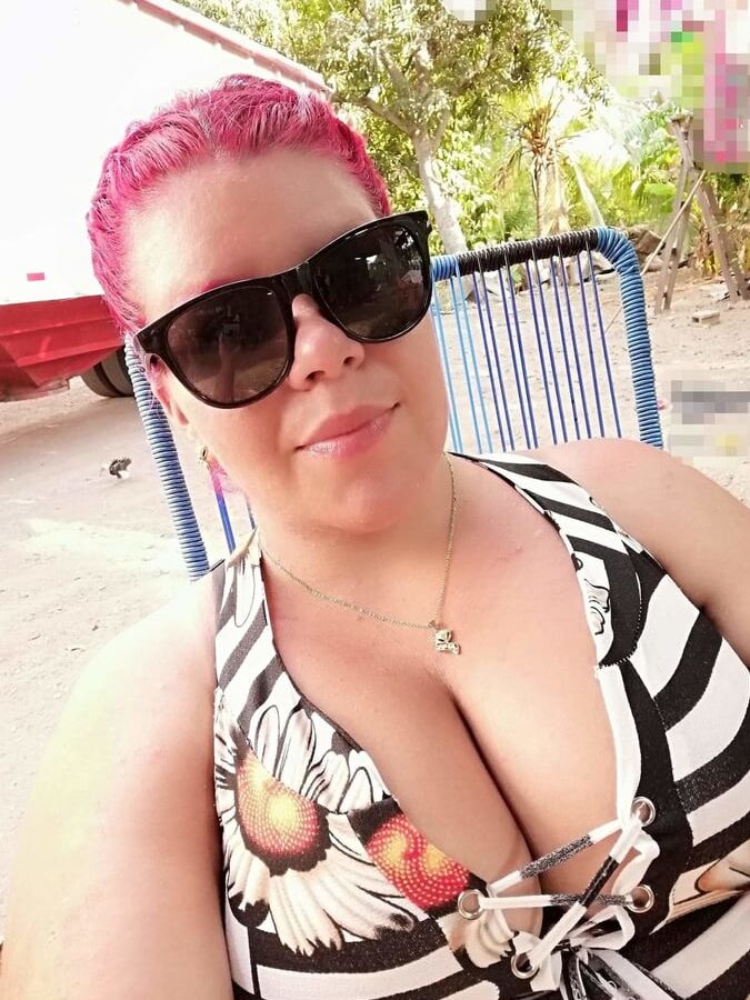 buchonas bigg breast
