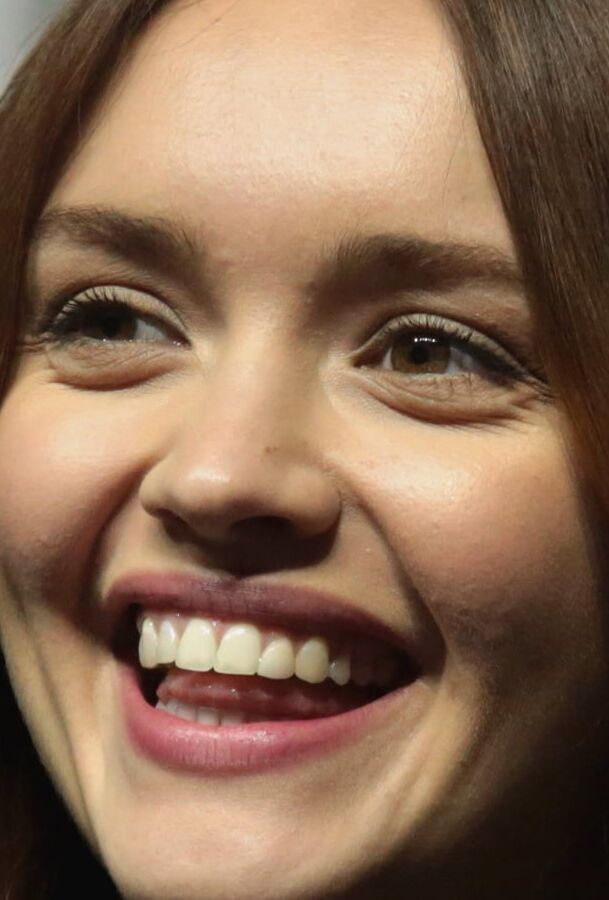 OLIVIA COOKE