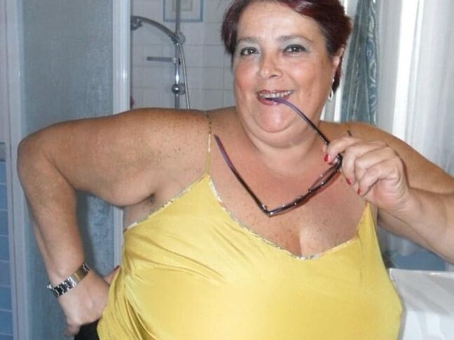 Maria Esposito ... Faceb
