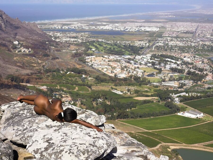 Naomi - On Table Mountain
