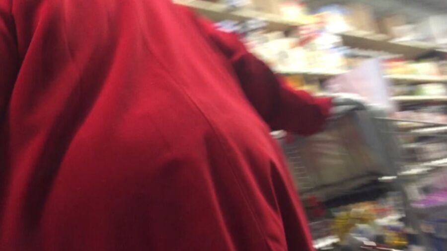 MASSIVE FUNKY BOOTY GILF