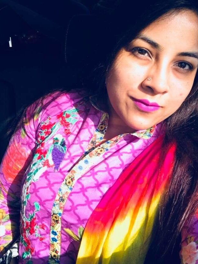 HOT AUNTY .
