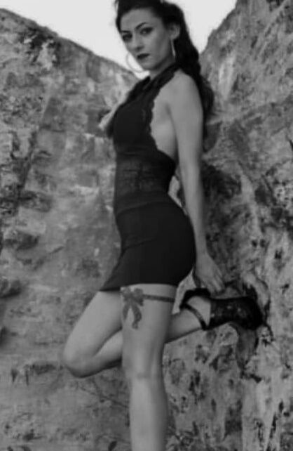 SEXY LEGS